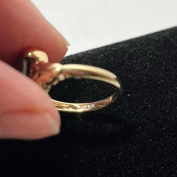 10K Yellow Gold VINTAGE HEMATITE RING - Picture 3 of 9